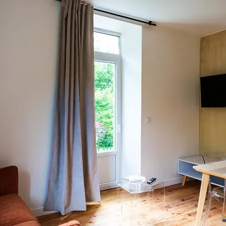 Apartment Maison Familiale Au Coeur Du Vercors, Jardin De 5000m², 5 Pers, Parking, Wifi, Vue Montagne - Fr-1-515-191 *